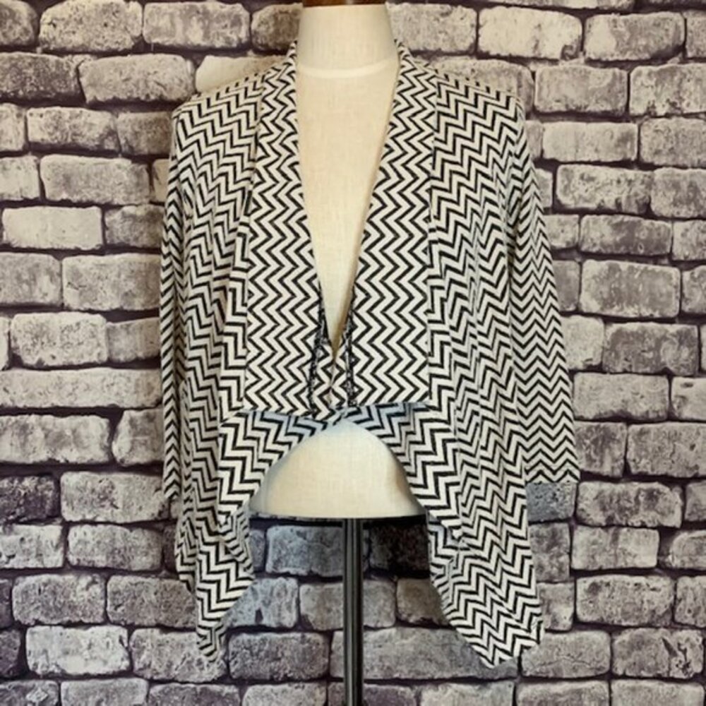 Blooms In The City Waterfall Cardigan Size Small